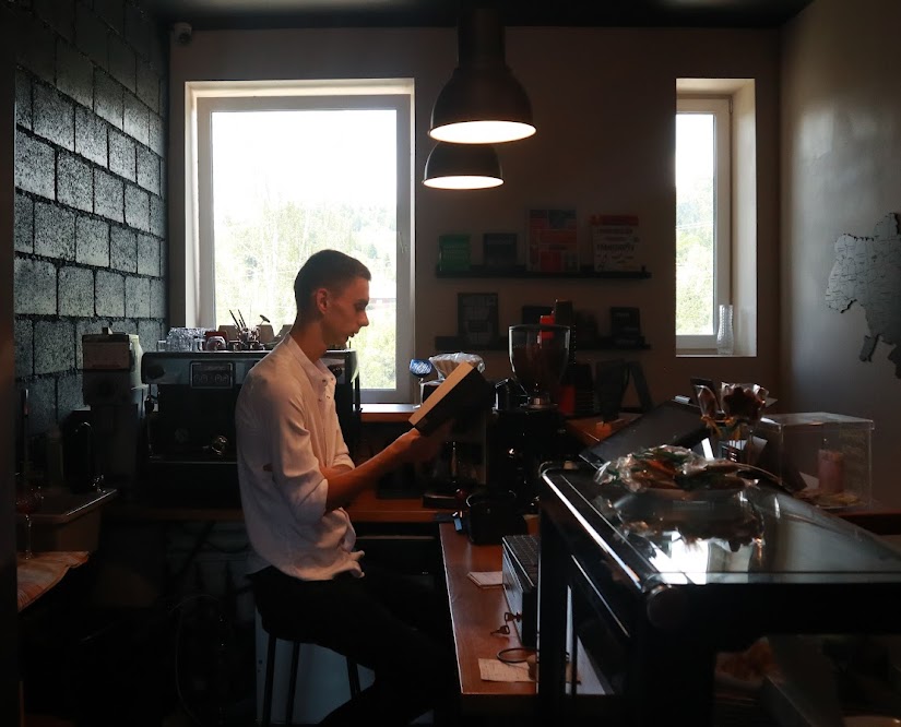 «АльтернАтивА»