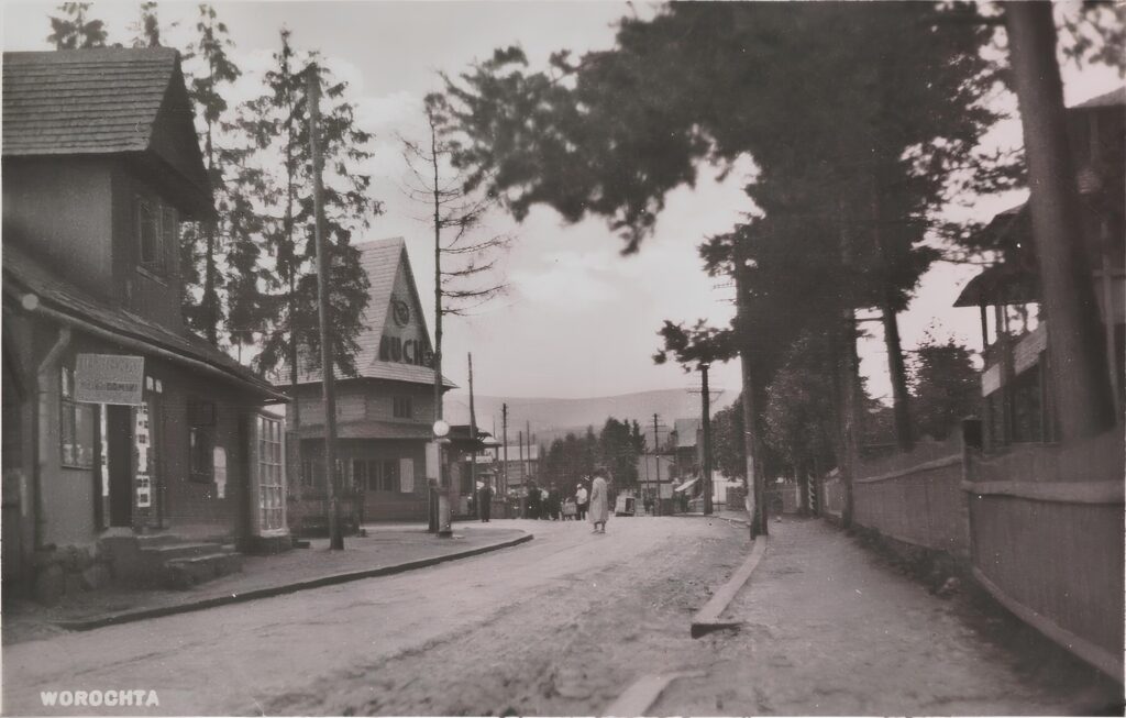 Книгарня «Рух»: вікно у світ курортної Ворохти